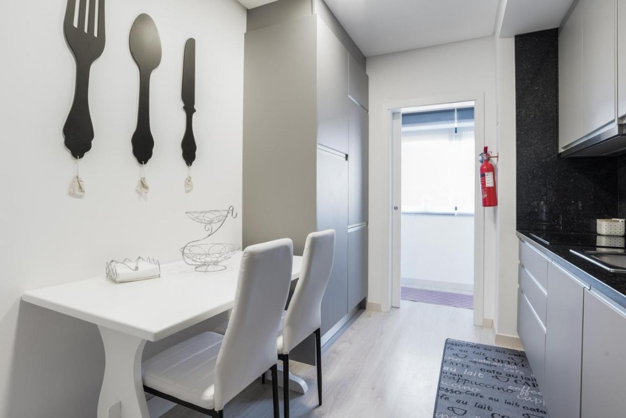 Metropolitan Gaia-Porto Apartment Vila Nova de Gaia Luaran gambar